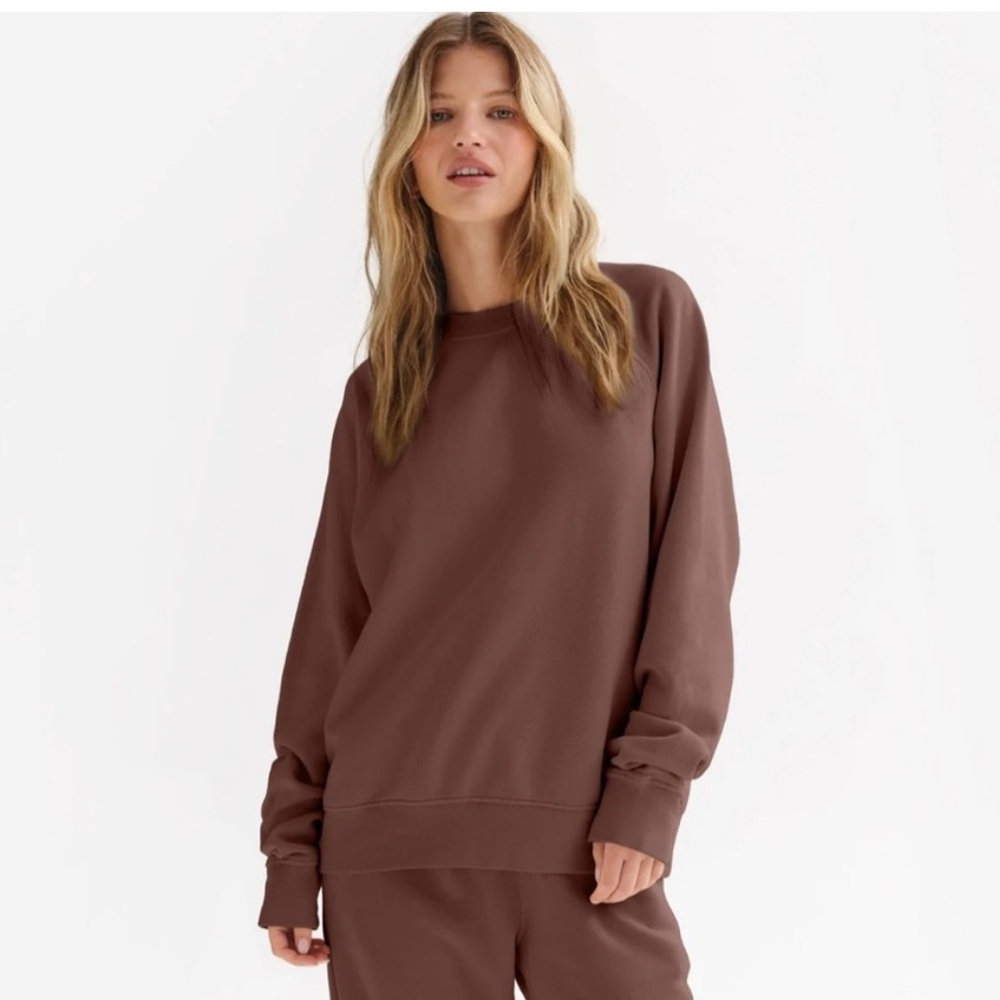 MATE NWT Women’s Organic Fleece Shrunken Crew Neck Sweatshirt Tiramisu M